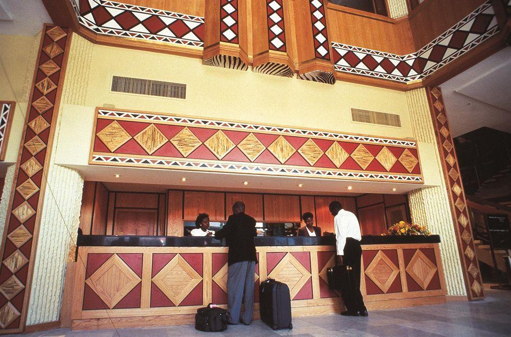 Monomotapa Hotel Harare Beltér fotó